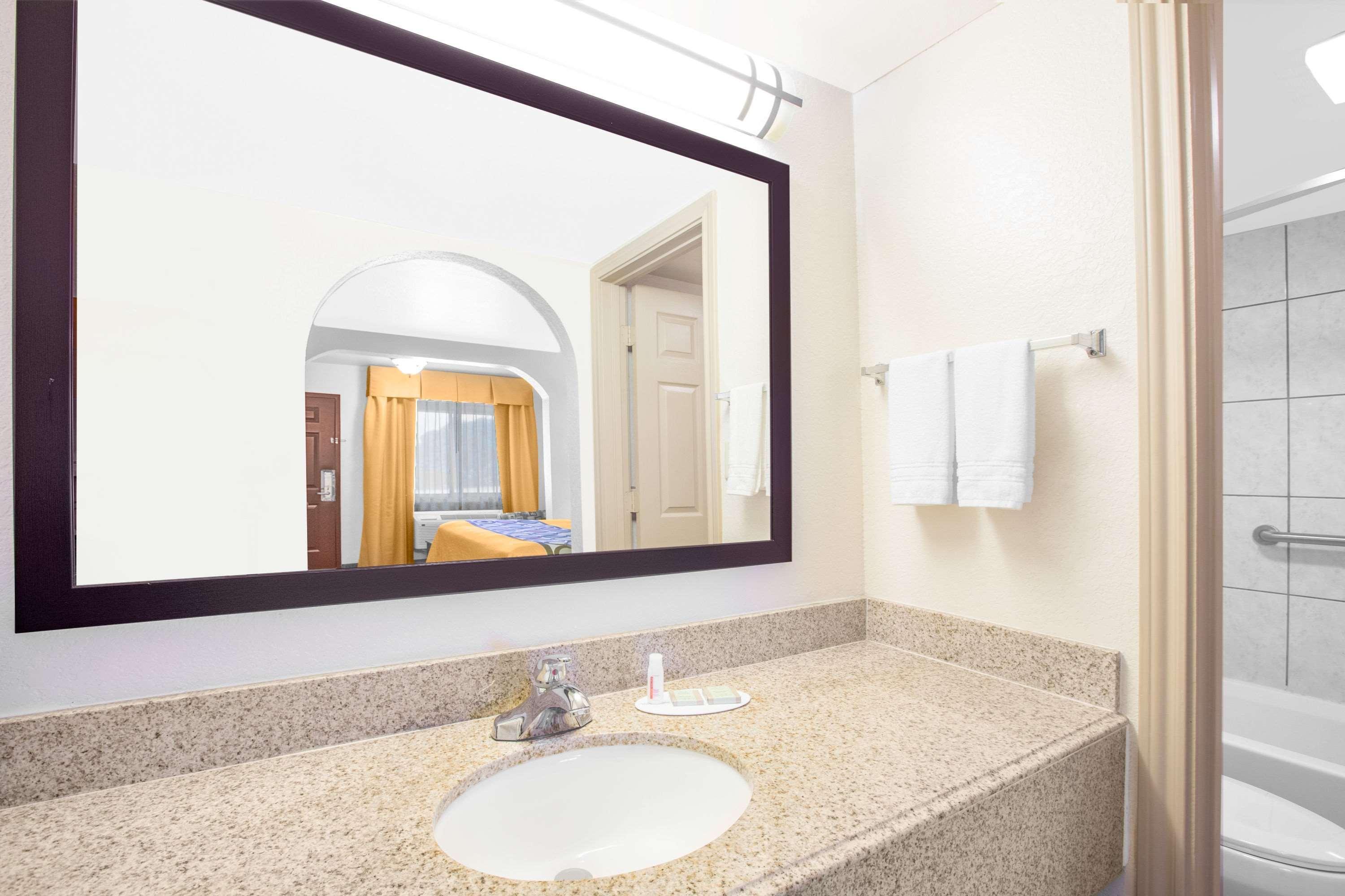 במוטל Super 8 By Wyndham Idabel מראה חיצוני תמונה
